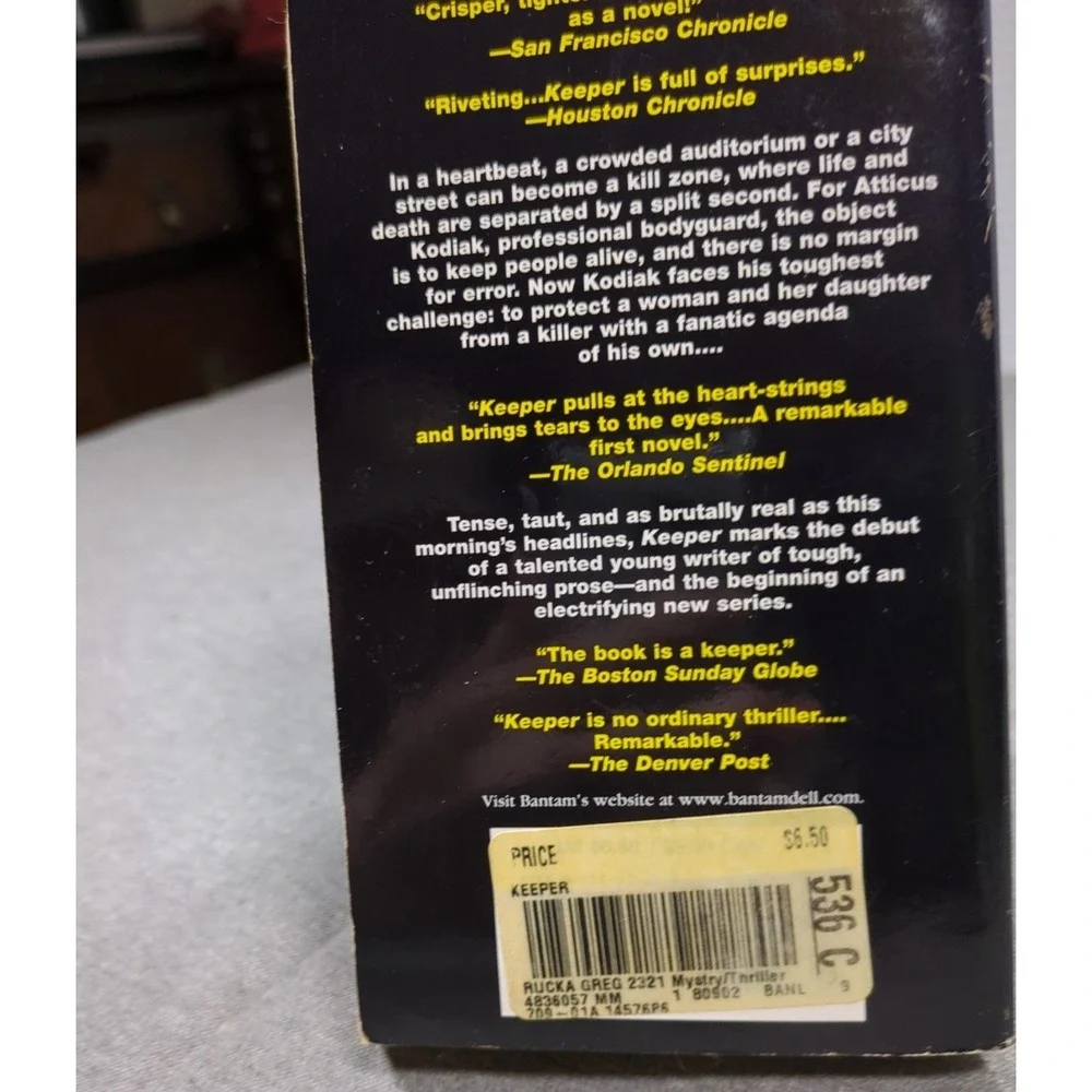 1997 Keeper Greg Rucka Atticus Kodiak 1 Vintage Bantam Mass Market‎ Paperback